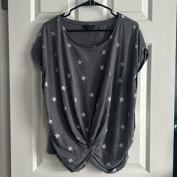 Lucky Brand NEW Twist Front Star Print Short Sleeve Tee Size XL - Picture 2 of 5